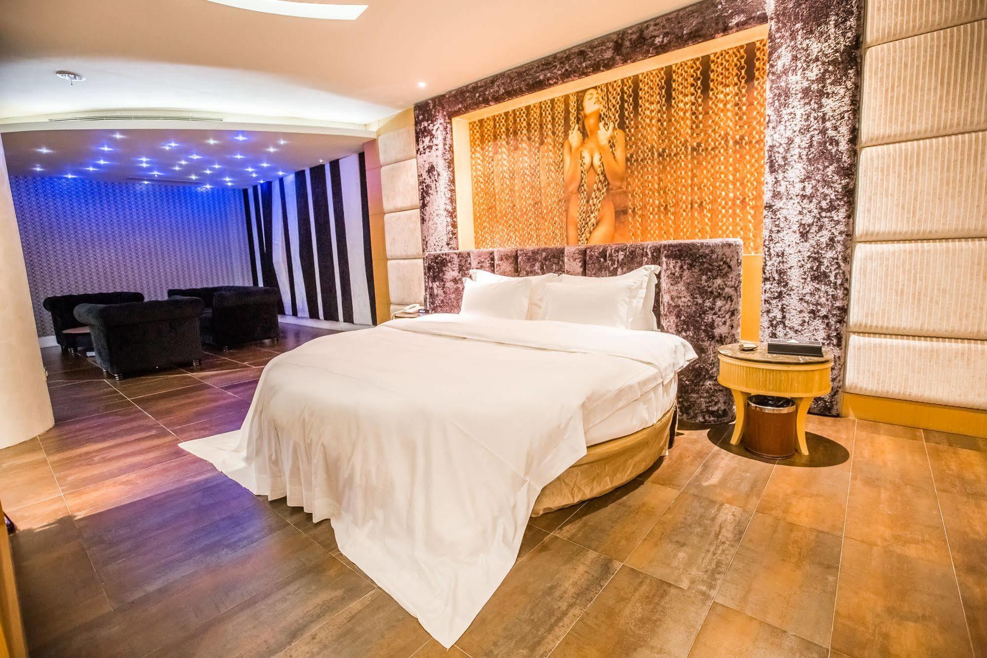 Ohya Chain Boutique Motel-Xinying Dış mekan fotoğraf